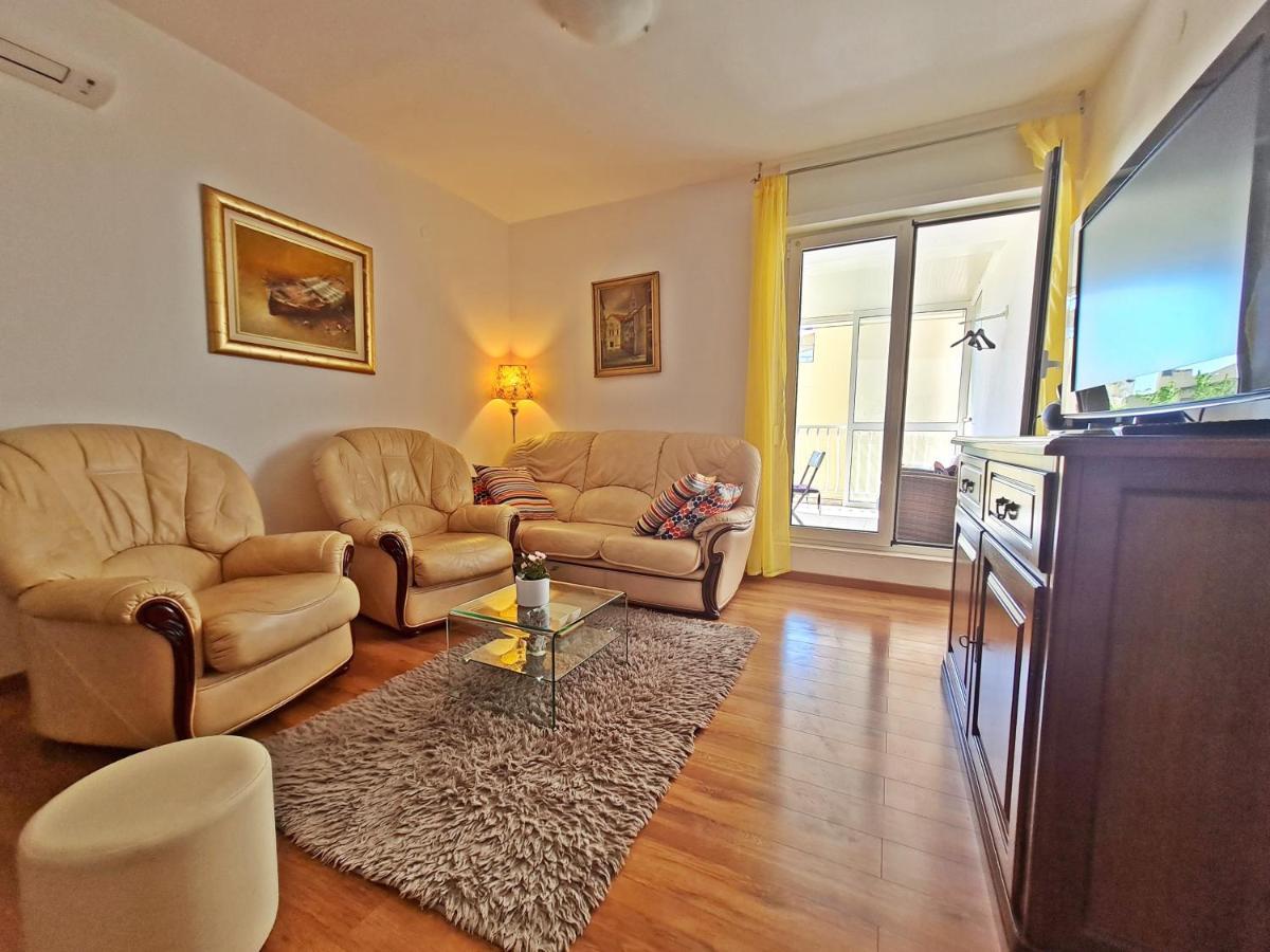 Apartment Nina Marie II Split Exterior foto
